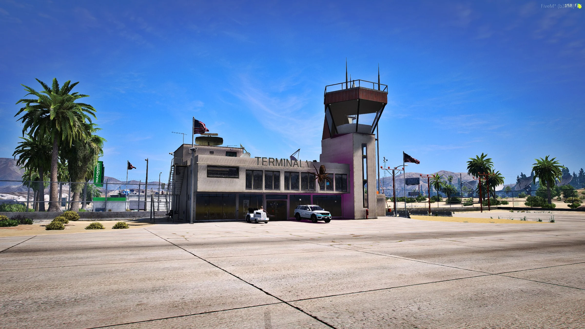 Das Broschington-Terminal am Sandy Shores Airfield